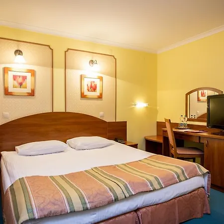 Otel Wersal